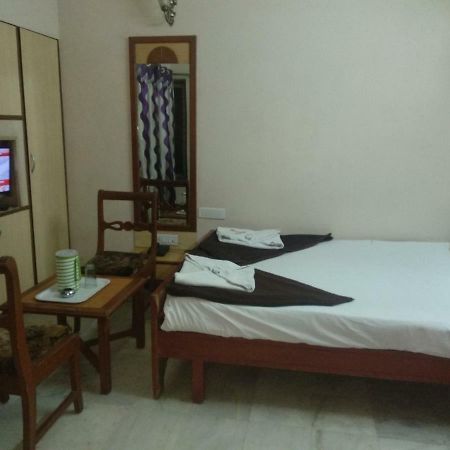 Hotel Rajwada International Belgaum Exteriör bild